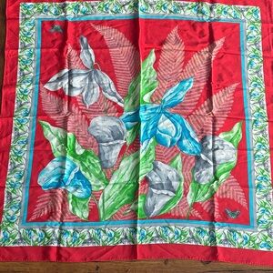 GUCCI Vintage 1970s Silk Floral Butterfly Scarf made in Italy